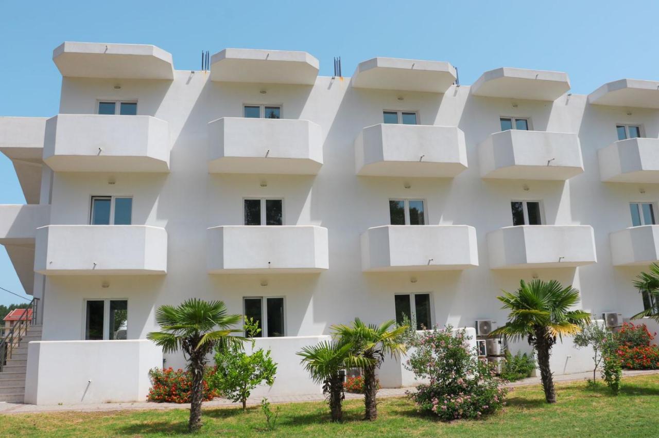 Hotel Velipoja Village Exterior photo